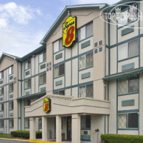 Super 8 Stamford/New York City Area 