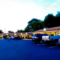 Red Carpet Inn & Suites Cheshire 