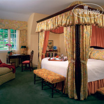 Mayflower Inn & Spa 