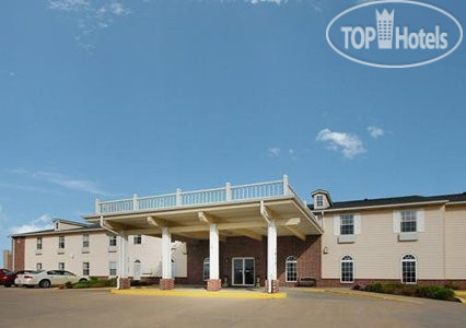 Фотографии отеля  Quality Inn & Suites Chesterfield Village 2*