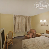 Americas Best Value Inn Columbia queen suite