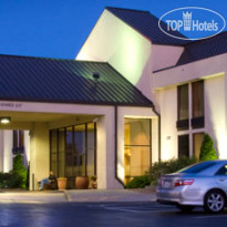 Greenstay Hotel & Suites 