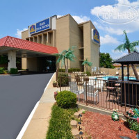 Best Western Oasis Inn & Suites 2*