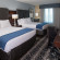 Holiday Inn Express Hotel & Suites Kansas City Airport 