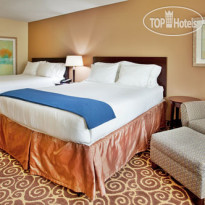 Holiday Inn Express Hotel & Suites Kansas City-Grandview 