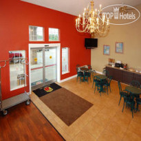 Super 8 Kearney/KC Area 