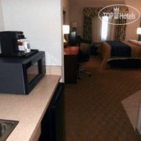 Comfort Inn & Suites Lees Summit Kansas City 