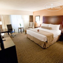 Crowne Plaza St. Louis Airport 