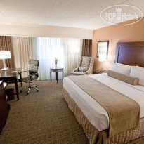 Crowne Plaza St. Louis Airport 