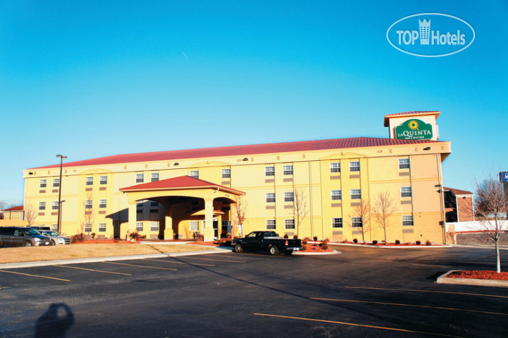 Фотографии отеля  La Quinta Inn & Suites Blue Springs 2*