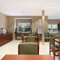 Microtel Inn & Suites by Wyndham Bentonville 