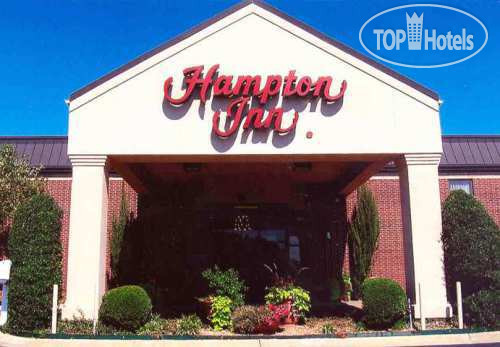 Фотографии отеля  Hampton Inn Clarksville 2*