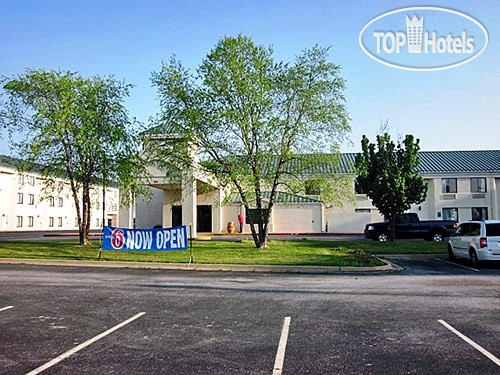 Фотографии отеля  Motel 6 Bentonville 2*