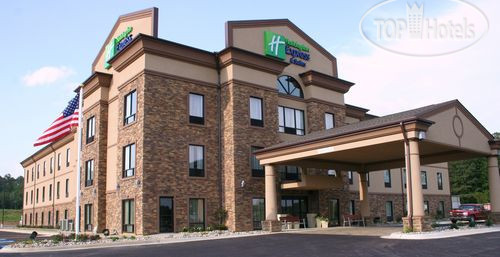 Фотографии отеля  Holiday Inn Express Arkadelphia Caddo Valley 2*