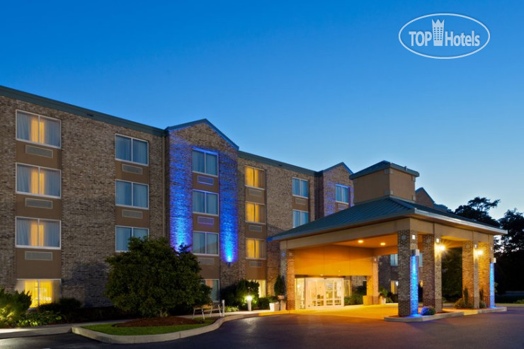 Фотографии отеля  Holiday Inn Express Rehoboth Beach 3*