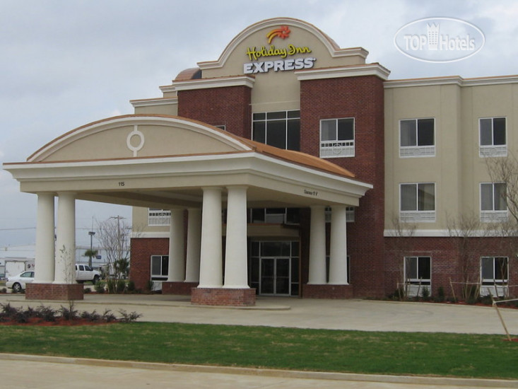 Фотографии отеля  Holiday Inn Express Hotel & Suites Canton 2*