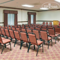 Holiday Inn Express Hotel & Suites Canton 