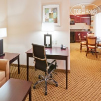 Holiday Inn Express Hotel & Suites Oklahoma City West-Yukon Suite