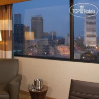 DoubleTree by Hilton Hotel Tulsa Downtown