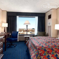DoubleTree by Hilton Hotel Tulsa - Warren Place 