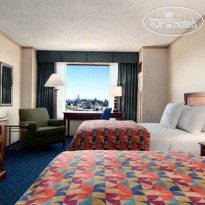 DoubleTree by Hilton Hotel Tulsa - Warren Place 