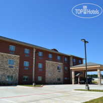 Red River Inn & Suites 