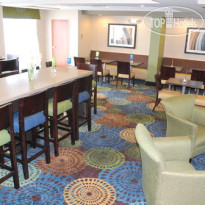 Holiday Inn Express Bloomington West 
