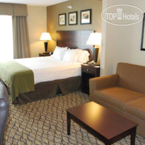 Holiday Inn Express Bloomington West 