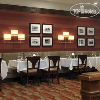DoubleTree by Hilton Hotel Collinsville - St. Louis