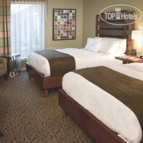 DoubleTree by Hilton Hotel Collinsville - St. Louis