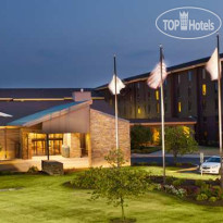 DoubleTree by Hilton Hotel Collinsville - St. Louis
