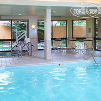 Courtyard Chicago Elgin West Dundee 