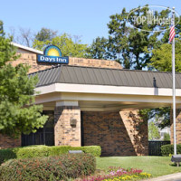 Days Inn Libertyville 2*