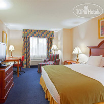 Holiday Inn Express Galesburg 