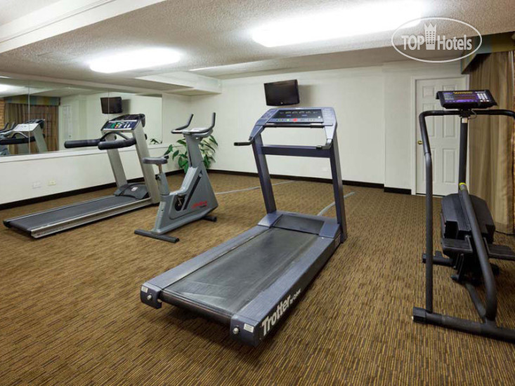 Новые добавленные фото туристов La Quinta Inn Chicago Oakbrook Terrace 2*