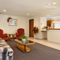 Super 8 West Point 