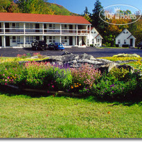 White Mountain Motel And Cottages 