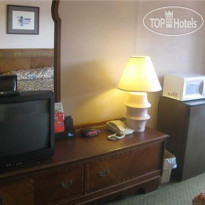 Red Carpet Inn Parkersburg 