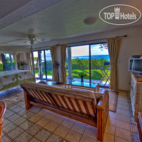 Blue Tile Beach House 