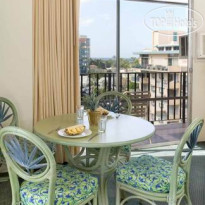 Castle Hokele Suites Waikiki 
