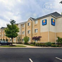 Comfort Inn & Suites Airport Dulles-Gateway 