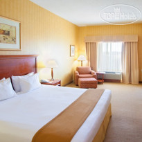 Holiday Inn Express Hotel & Suites Woodbridge