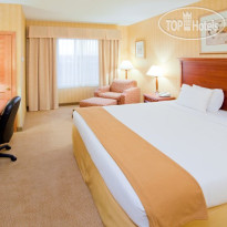 Holiday Inn Express Hotel & Suites Woodbridge