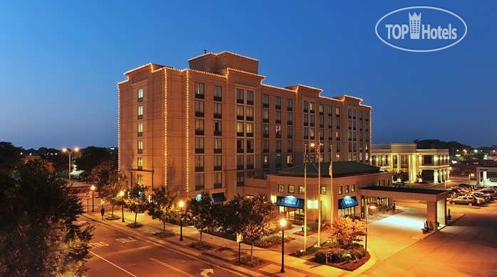 Фотографии отеля  Hilton Garden Inn Virginia Beach Town Center 3*