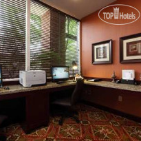 Hampton Inn & Suites Charlottesville-At The University 