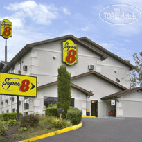 Super 8 Bristol 