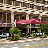 Crystal City Marriott at Reagan National Airport 3*