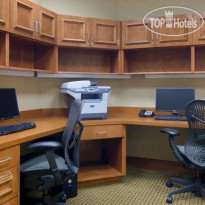 Hilton Garden Inn Richmond Airport 