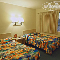 Motel 6 Williamsburg Hotel 