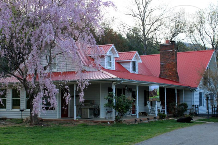 Фотографии отеля  Blue Ridge Manor Bed and Breakfast 3*